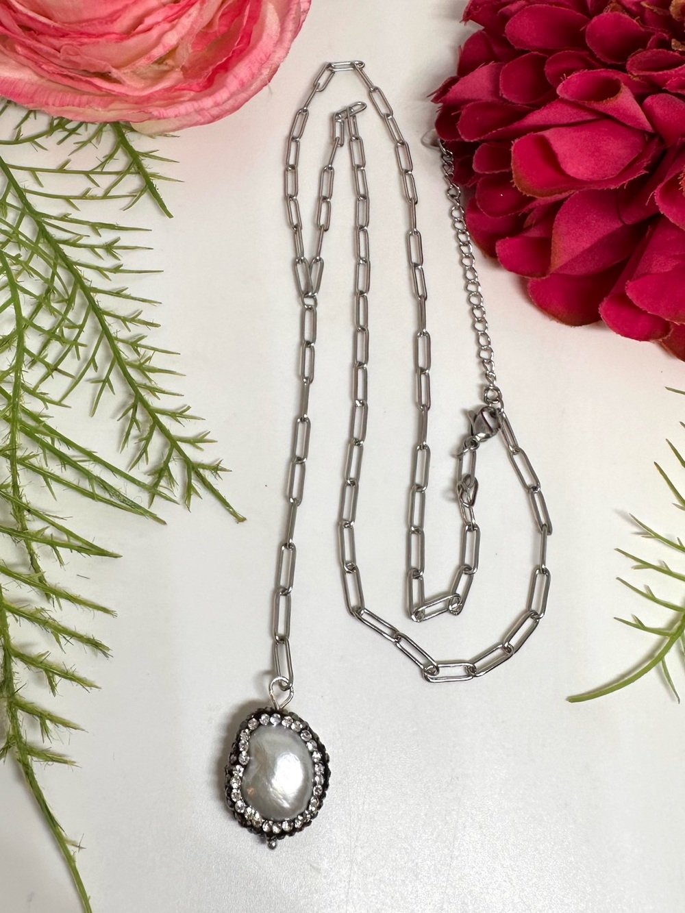 NEW ⚜️ Baroque Pearl Lariat Chain Necklace